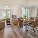 An Der Haffkueste Haffkoje *