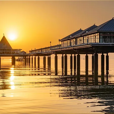 An Der Haffkueste Haffkoje Zirchow